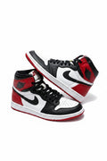 Jordan 1 Retro
